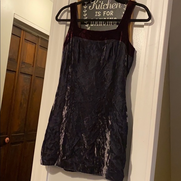 Vintage 90’s girl crushed velvet mini dress - Picture 15 of 16